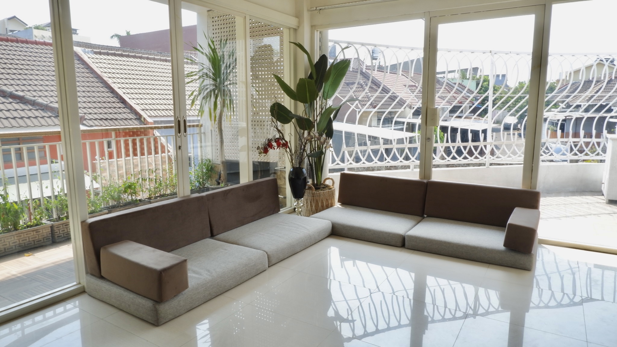 desain sofa lesehan custom 4