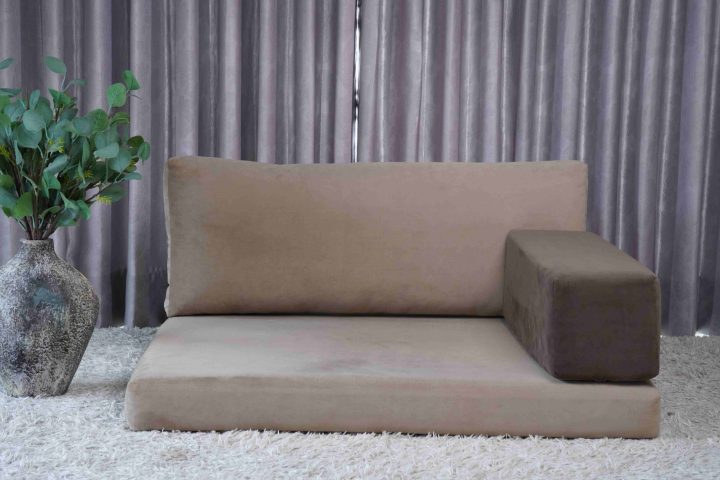 Throwpillow Backrest